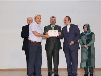 Lübnan Trablus Üniversitesi ihtisas kampını başarıyla tamamlayan öğrencilerimiz sertifikalarını aldılar.